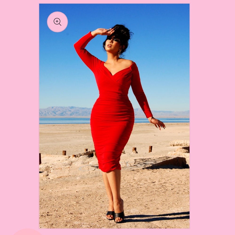 Laura Byrnes California Monica Wiggle Dress in Red - Size Large - 2015